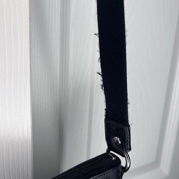 Coach Poppy Turnlock Crossbody Black Leather - Picture 12 of 12